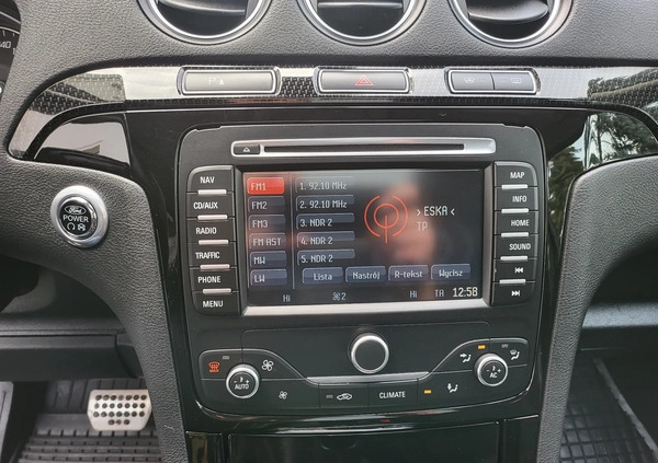 Ford S-Max cena 45900 przebieg: 198000, rok produkcji 2013 z Swarzędz małe 781